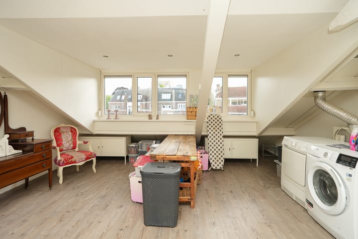 Photo 31 of Ten Hoetstraat 10-A