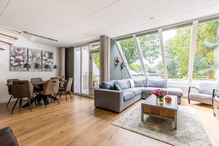 Foto 13 van Hoogvlietlaan 14-A