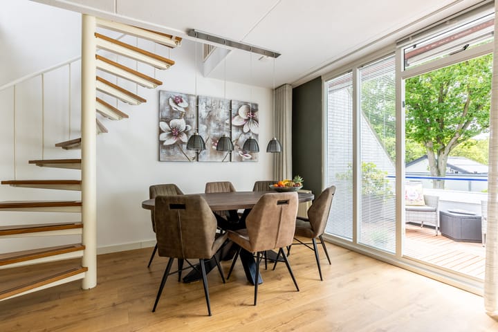 Foto 17 van Hoogvlietlaan 14-A