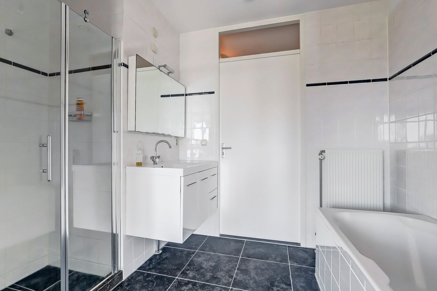 Foto 14 van Vriezenveenstraat 120