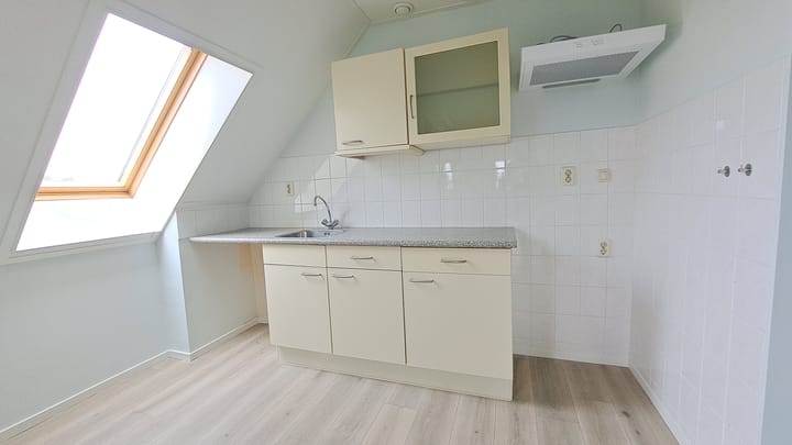 Foto 5 van Vlassert 23-C