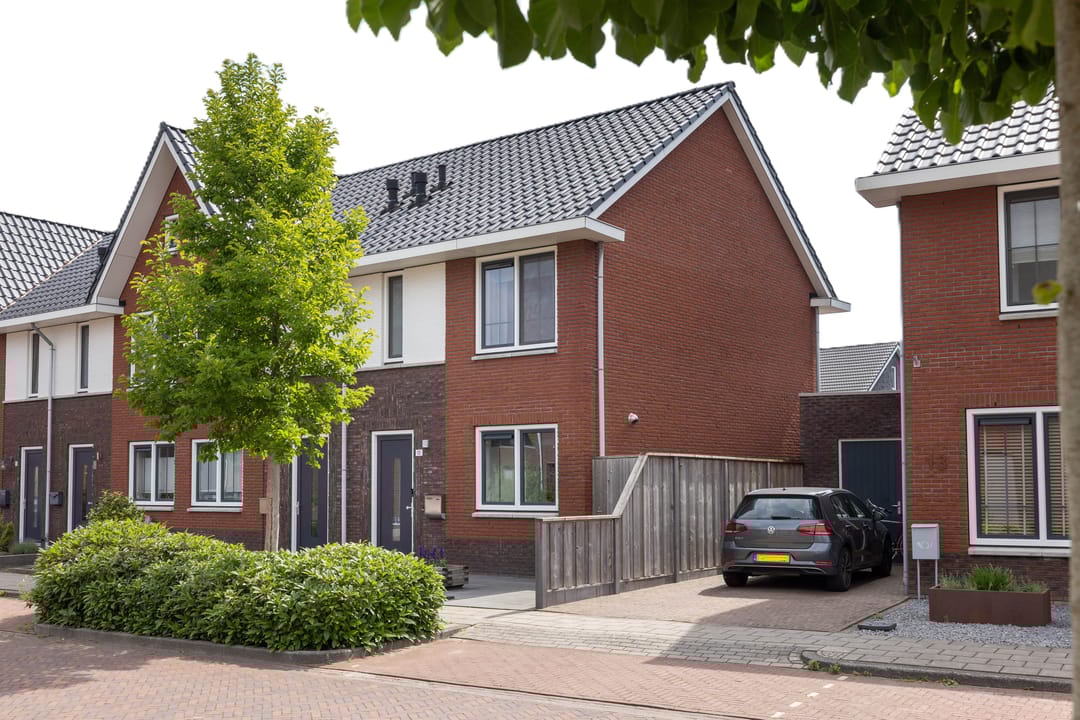 Photo 2 of Athenestraat 11