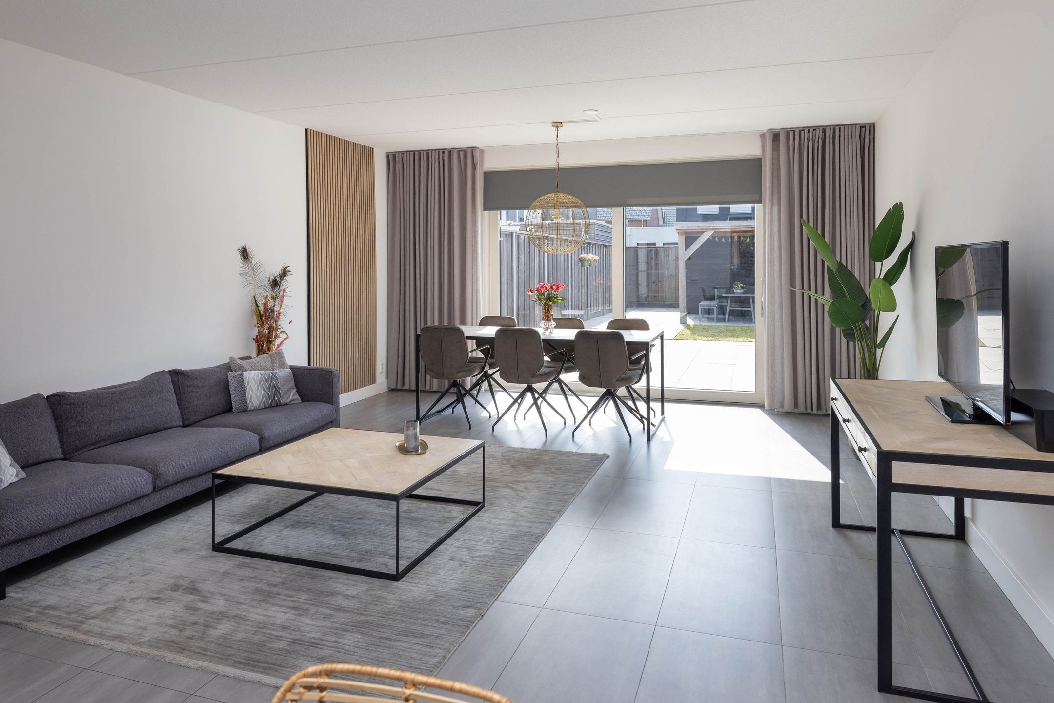 Photo 3 of Athenestraat 11