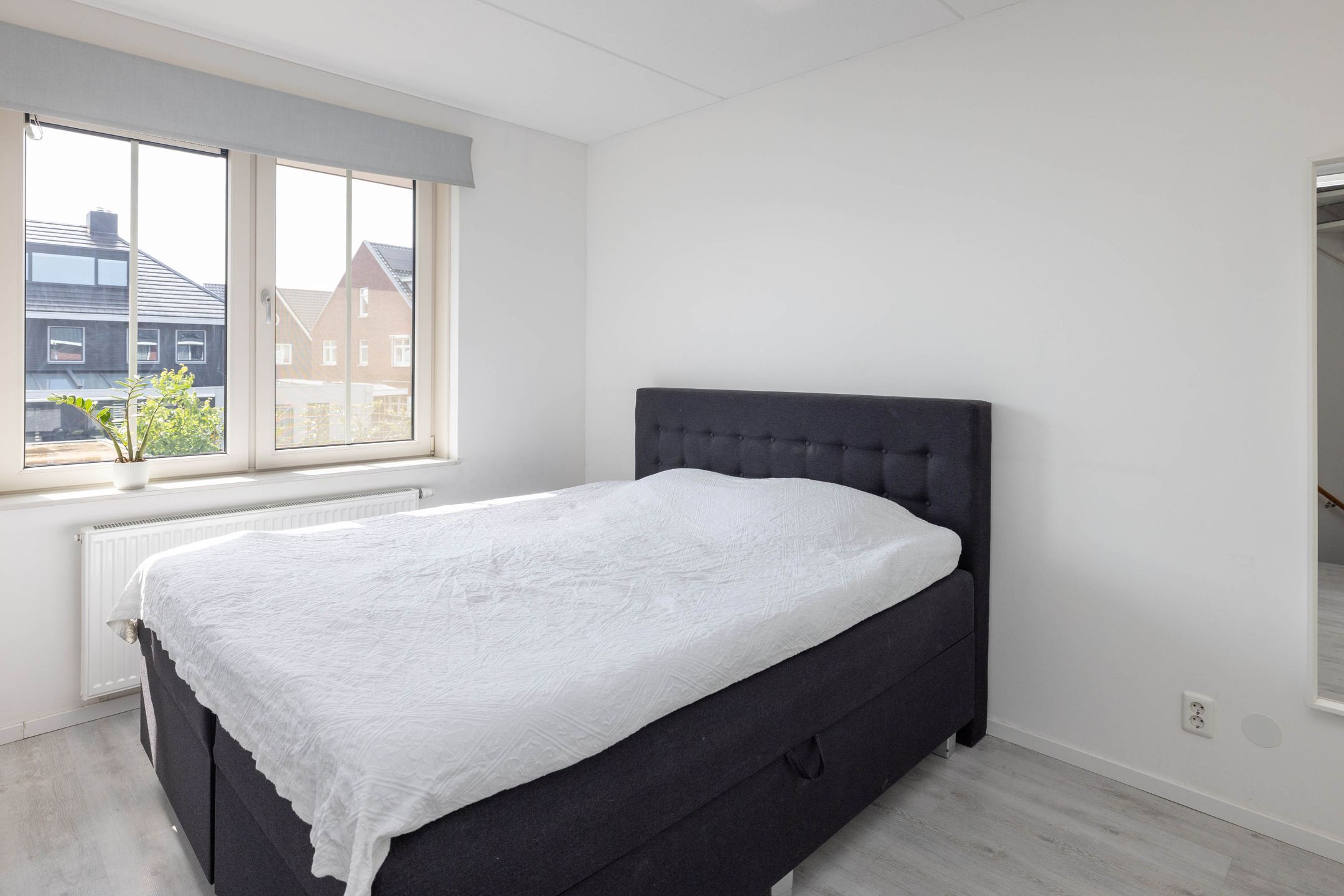 Photo 15 of Athenestraat 11