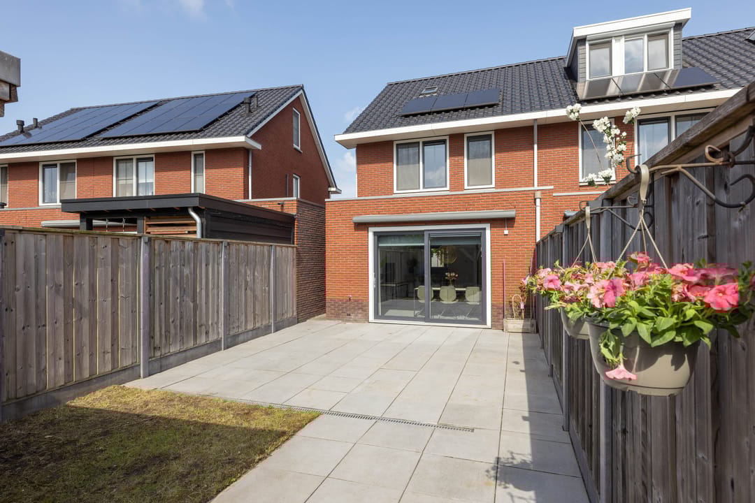 Photo 28 of Athenestraat 11