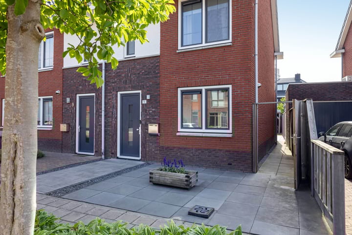 Foto 30 van Athenestraat 11