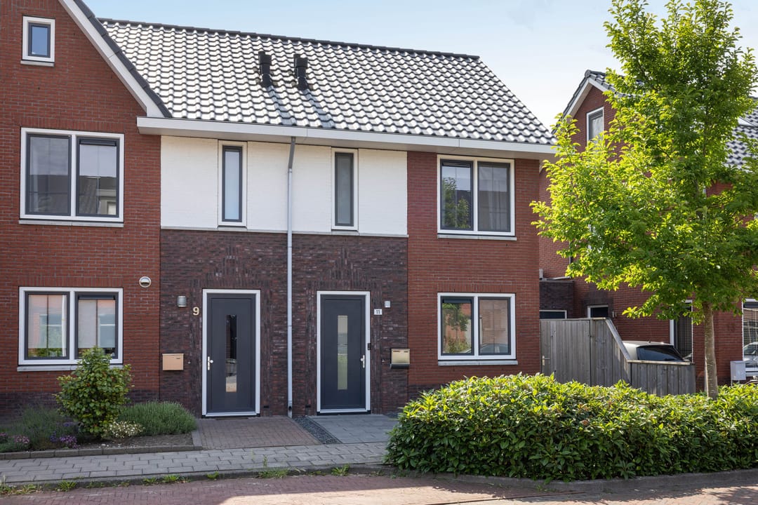 Photo 31 of Athenestraat 11