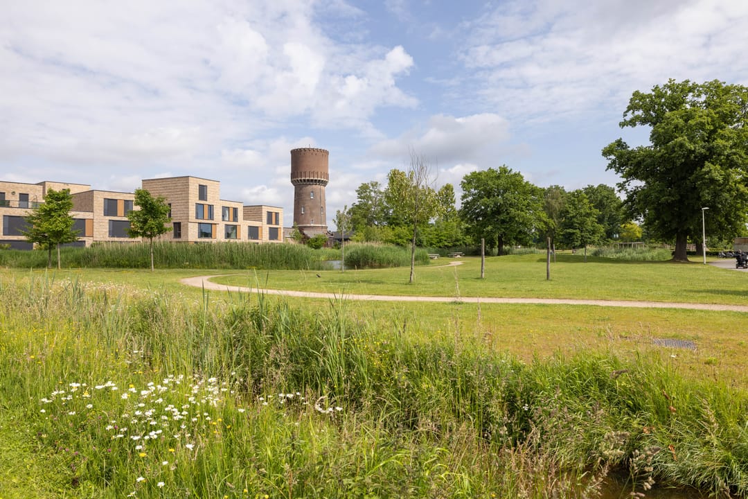 Photo 32 of Athenestraat 11