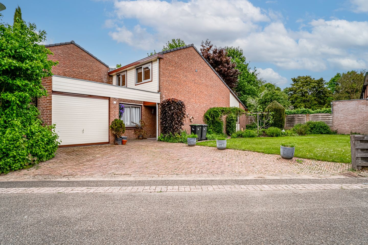 Foto 1 van Koeweide 14