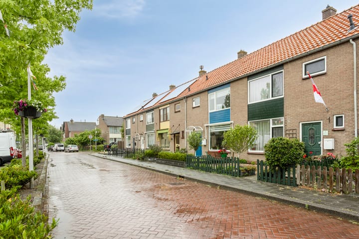 Foto 2 van H W Croeslaan 3