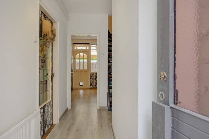 Foto 15 van Adriaen Brouwerstraat 9