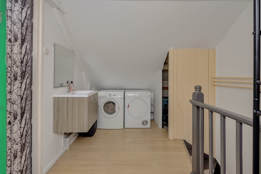 Foto 28 van Adriaen Brouwerstraat 9