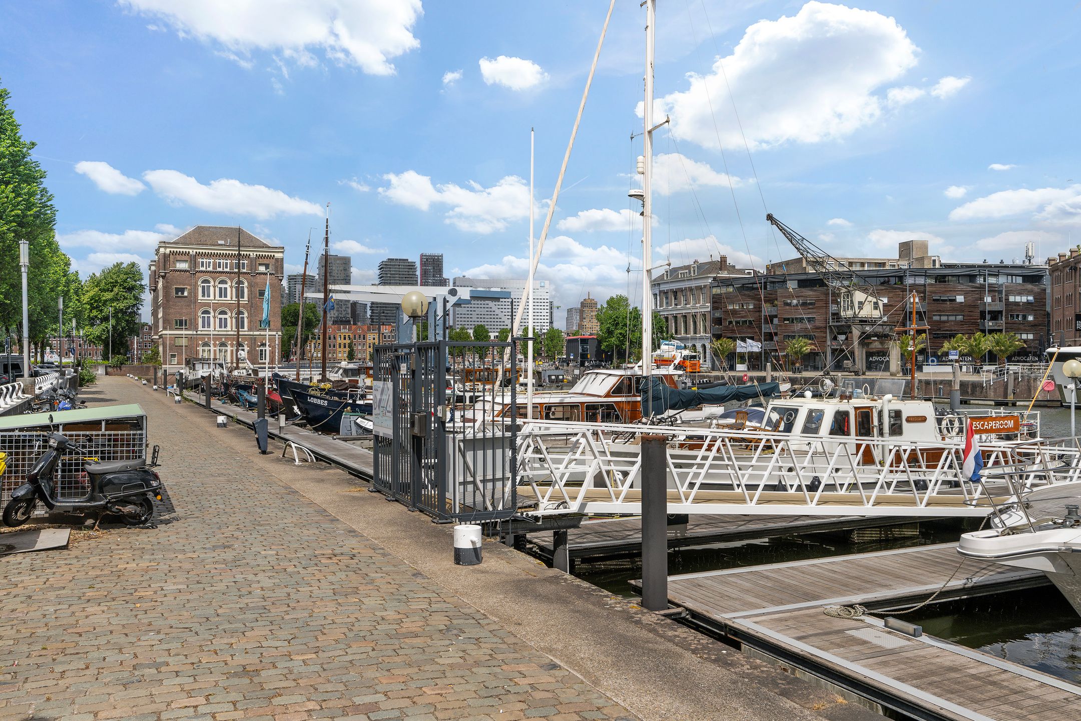 Foto 48 van Helmersstraat 177