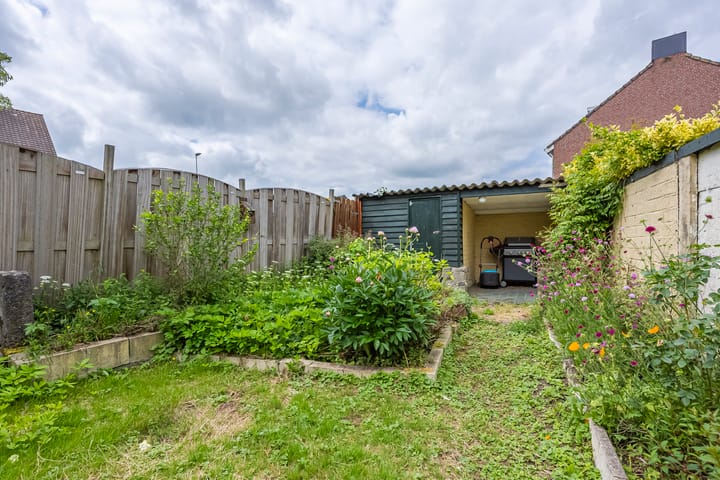 Photo 21 of Kruisweg 1