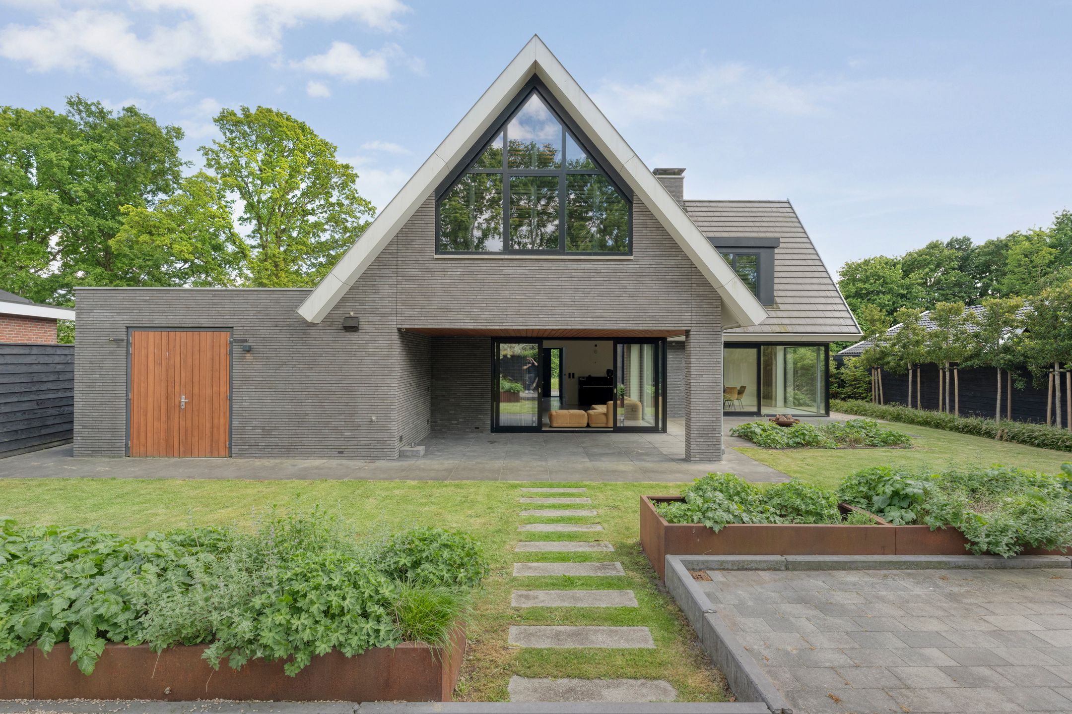 Foto 3 van Dagpauwoog 2