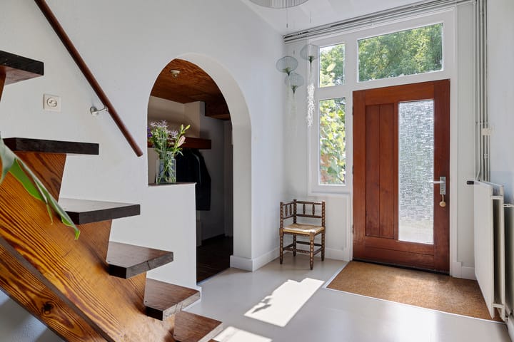 Foto 8 van Roderwolderweg 17