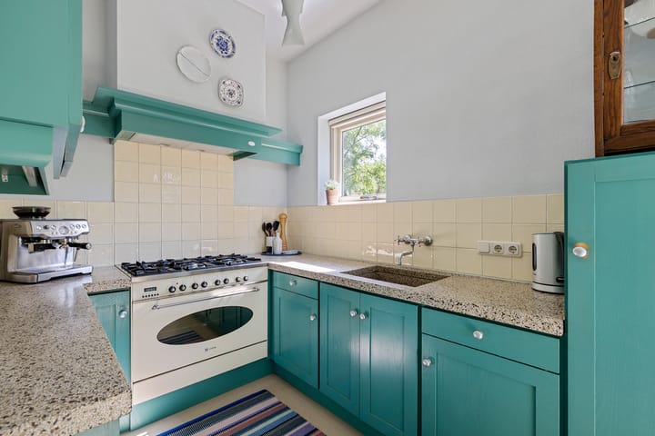 Foto 17 van Roderwolderweg 17