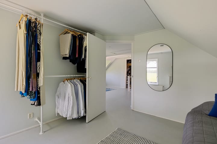 Foto 37 van Roderwolderweg 17