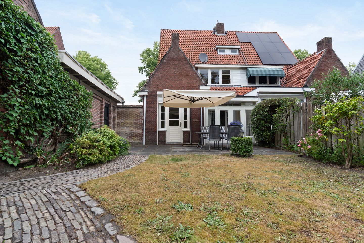 Foto 34 van Van Beresteijnstraat 15