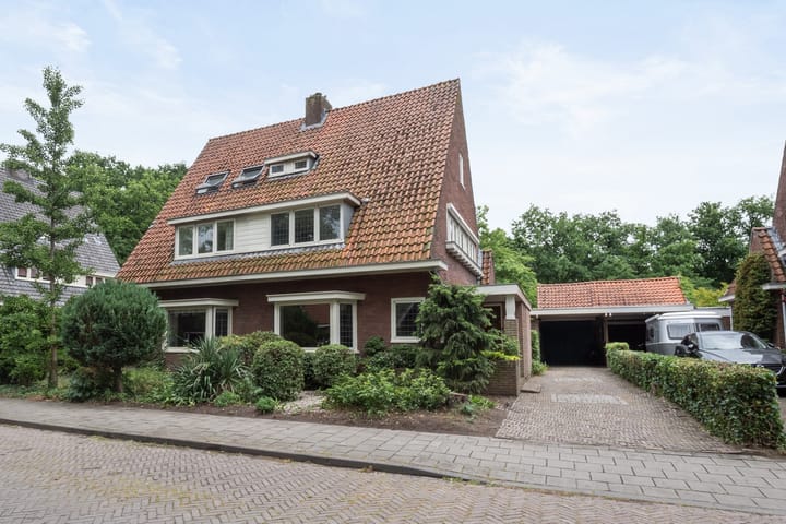 Foto 41 van Van Beresteijnstraat 15