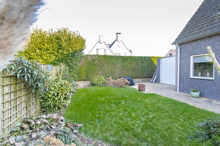 Foto 39 van Peerakker 2