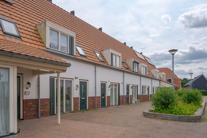 Foto 5 van Op het Veld 10