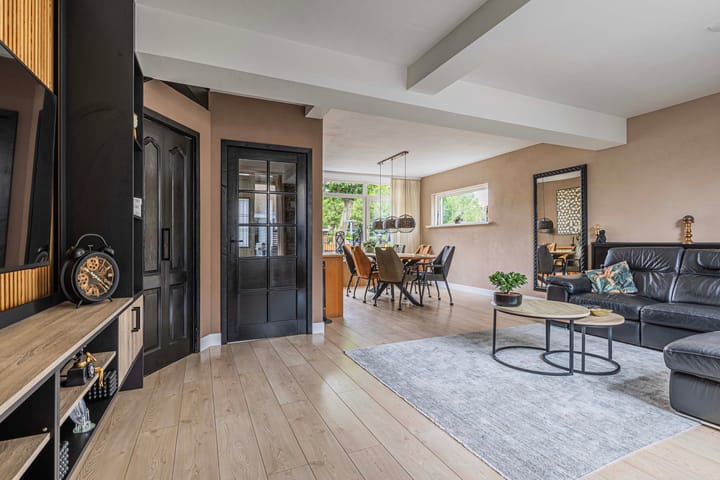 Foto 7 van Van Montfoortstraat 2