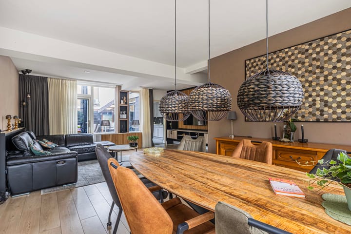 Foto 9 van Van Montfoortstraat 2