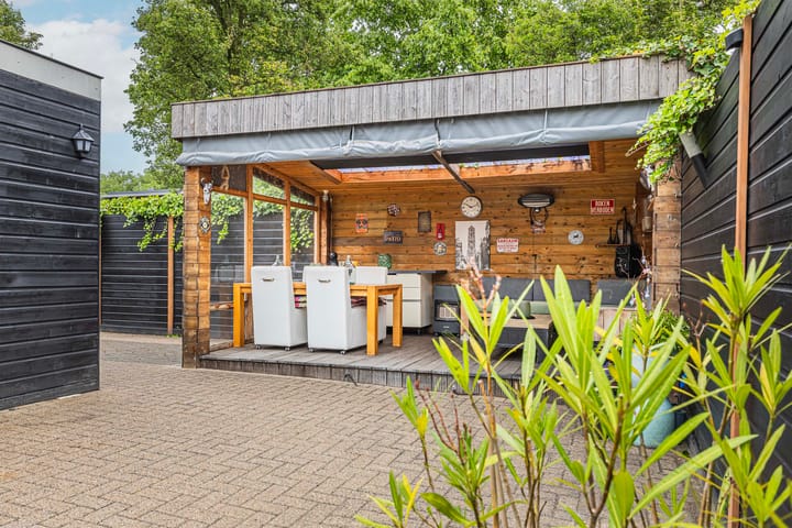 Foto 13 van Van Montfoortstraat 2