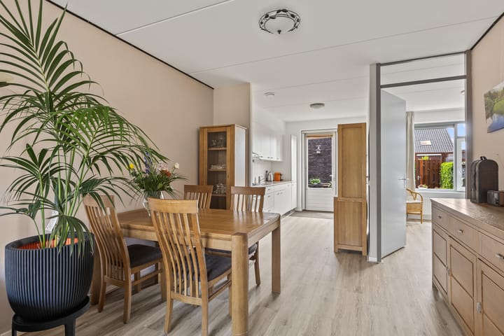 Foto 8 van De Wiese 14