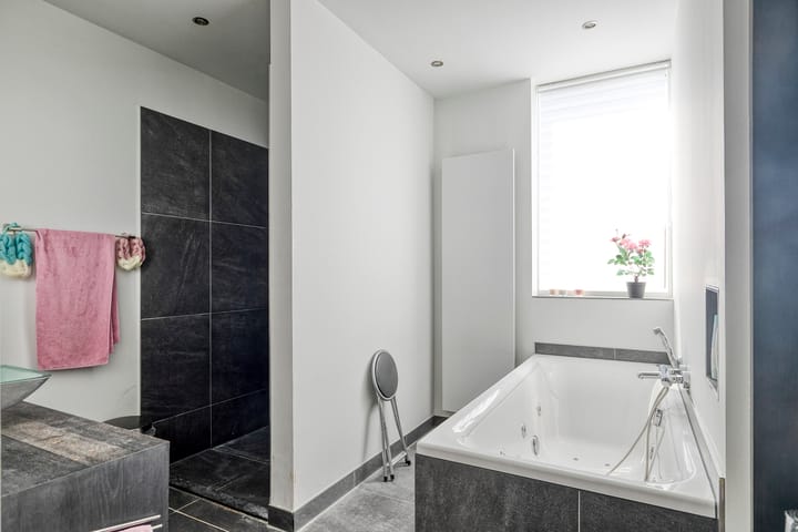 Foto 20 van Dommelstraat 15