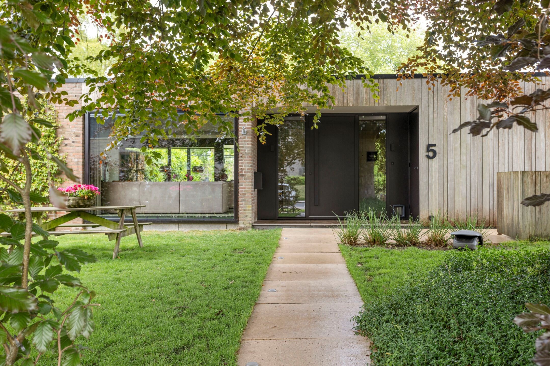 Huis te koop: Visseringlaan 5 8302 BJ Emmeloord [Funda]