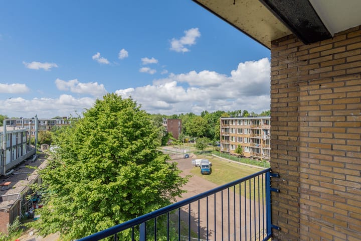 Foto 13 van Willem de Mérodestraat 63