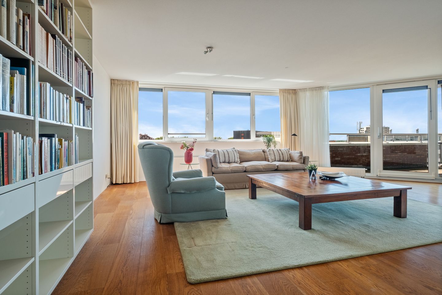 Foto 5 van Marthalaan 3-84