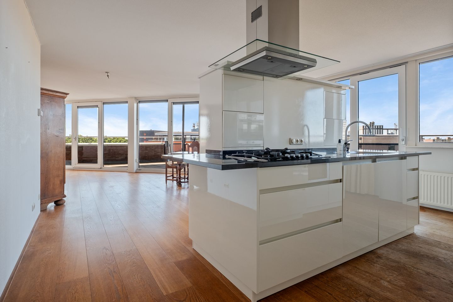 Foto 14 van Marthalaan 3-84