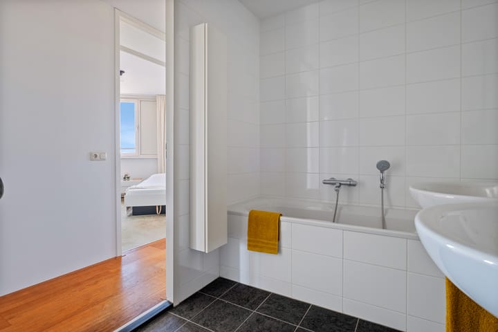 Photo 32 of Marthalaan 3-84