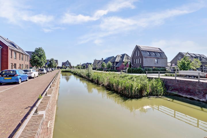 Photo 35 of Rozenhofstraat 44