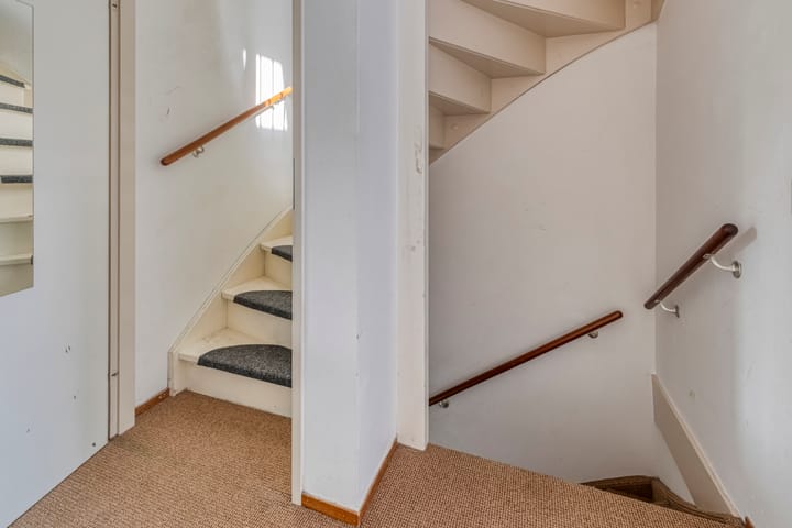 Foto 16 van Staringplein 6