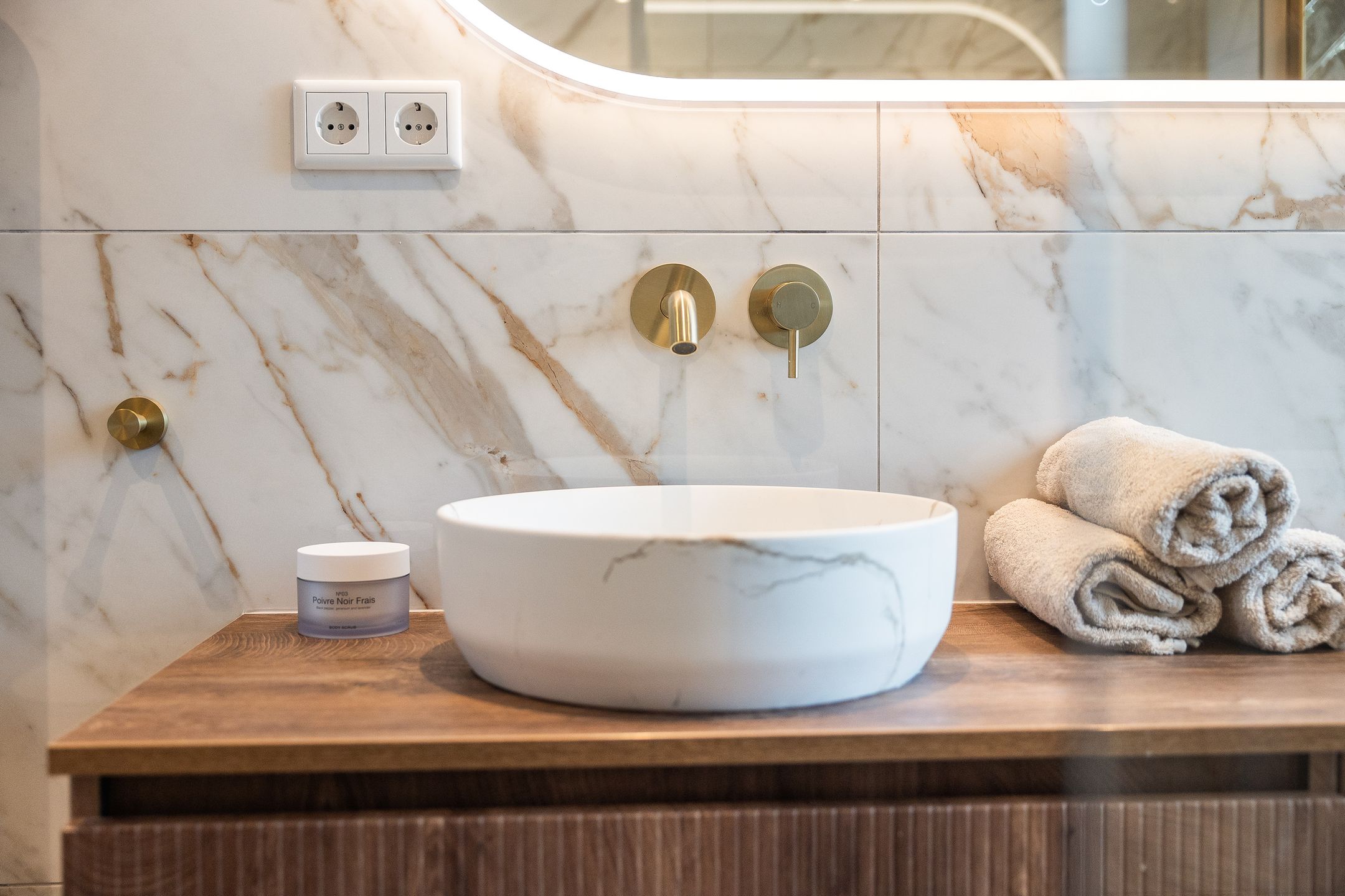 Foto 33 van Venestraat 7-A