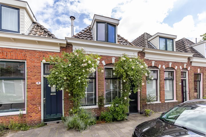 Foto 1 van Plantsoenstraat 5