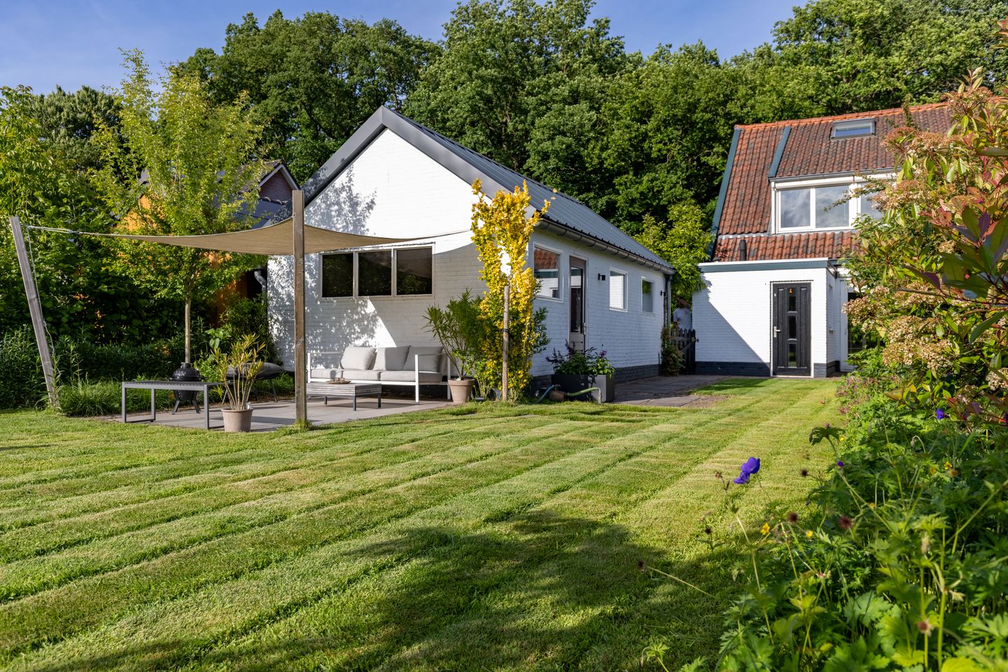 Foto 10 van Helmhorstweg 7