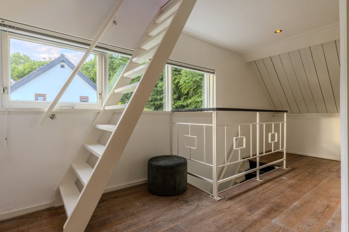 Foto 23 van Helmhorstweg 7