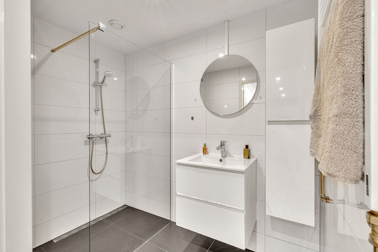 Foto 4 van Burgemeester Van Haarenlaan 875-B