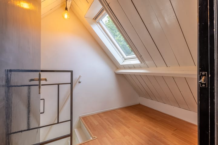 Foto 29 van Helmhorstweg 7