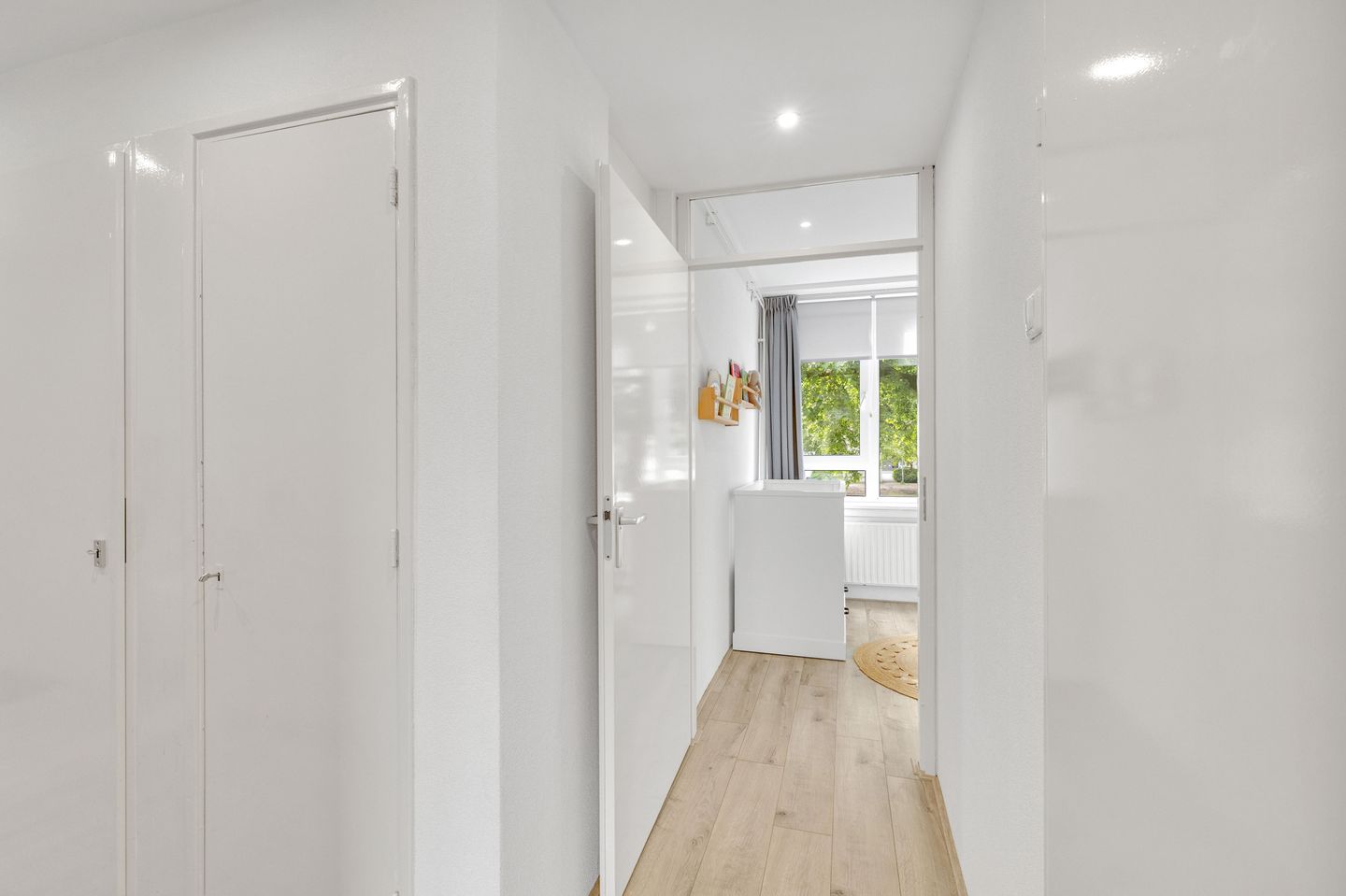 Foto 25 van Burgemeester Van Haarenlaan 875-B