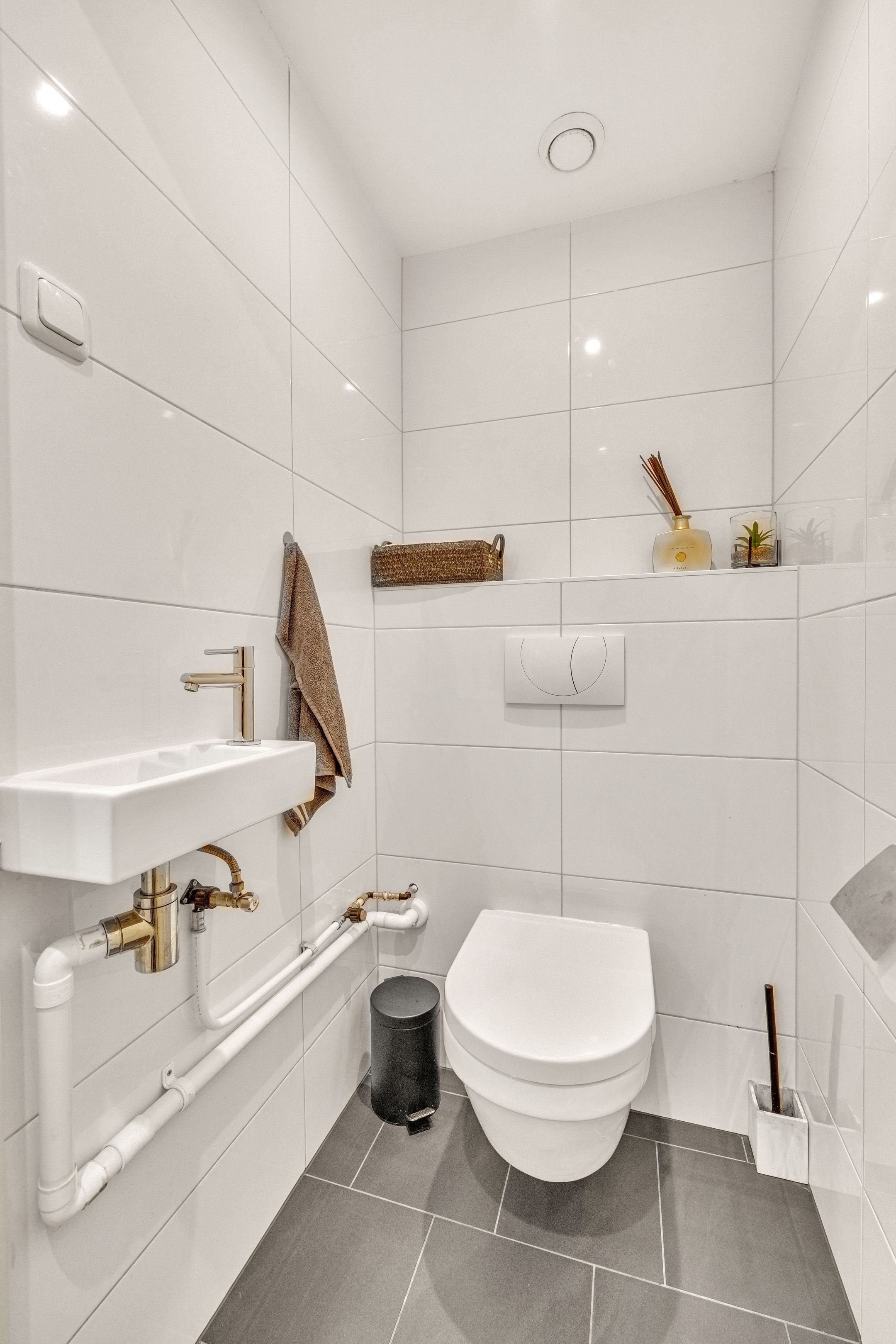 Foto 30 van Burgemeester Van Haarenlaan 875-B