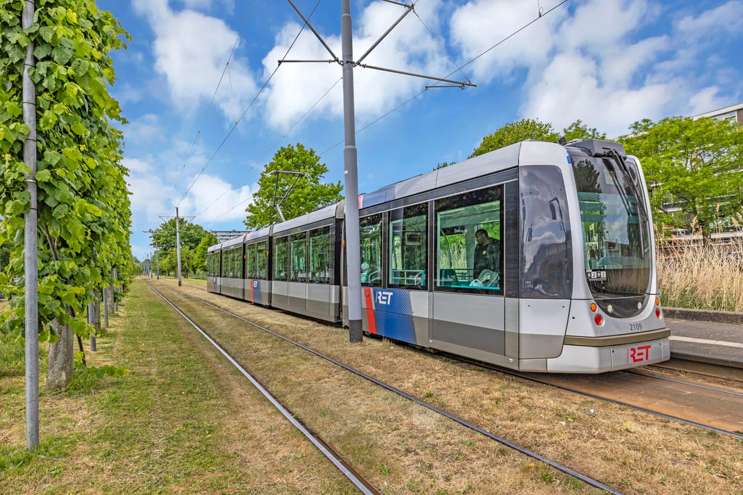 Foto 32 van Burgemeester Van Haarenlaan 875-B