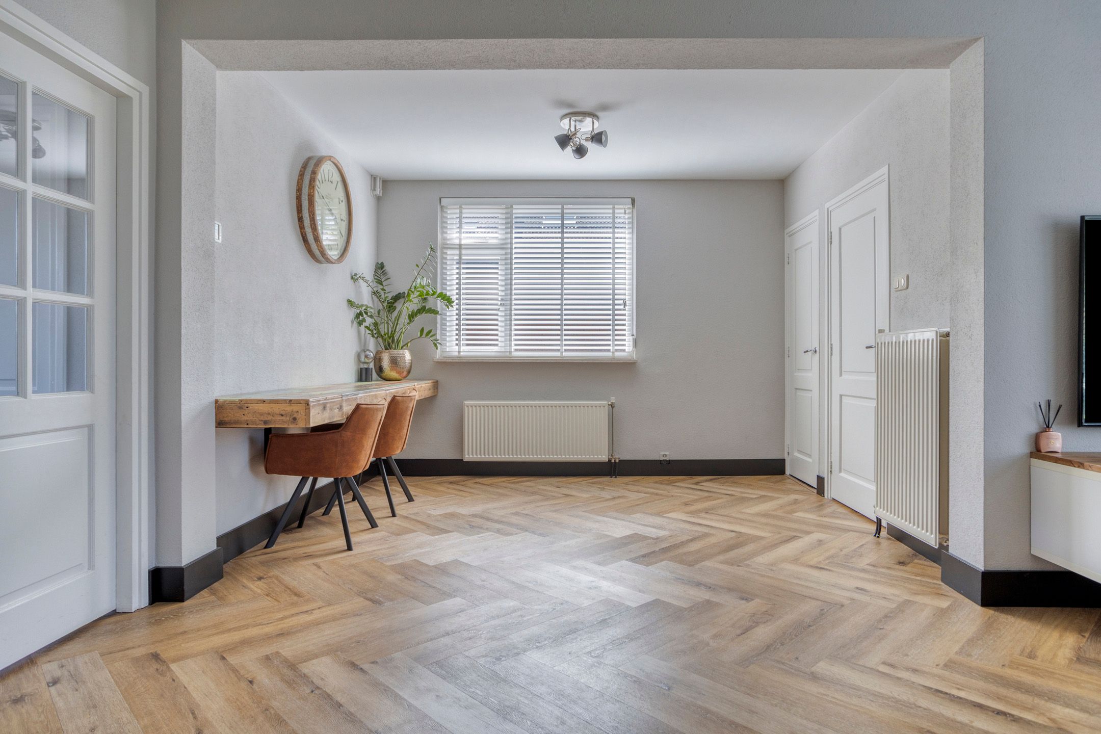 Foto 9 van Burgemeester van der Weidenlaan 56