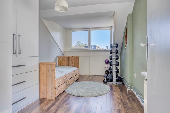 Foto 22 van Burgemeester van der Weidenlaan 56