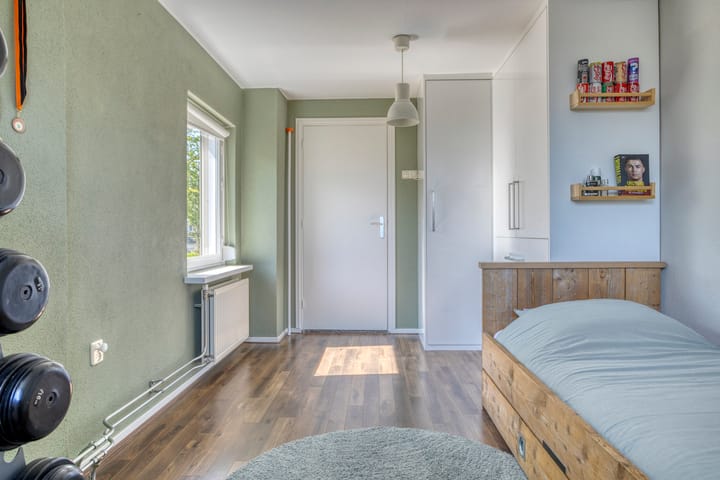 Foto 23 van Burgemeester van der Weidenlaan 56